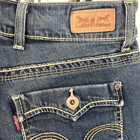 Levi’s, blue capri jeans, curve, size: 8, great condition - Picture 4 of 4